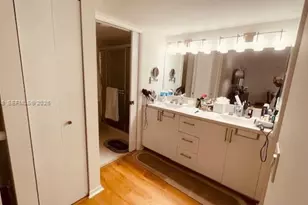 950 SW 138th Ave, Pembroke Pines, FL 33027 - Photo 13