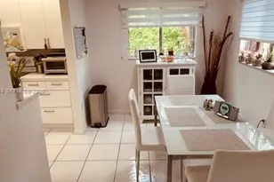 950 SW 138th Ave, Pembroke Pines, FL 33027 - Photo 5