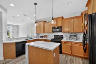 9041 Silver Glen Way, Lake Worth, FL 33467 - Photo 13