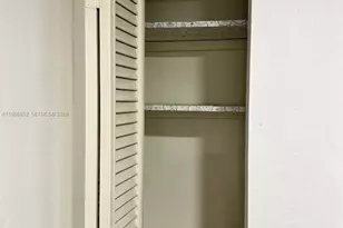 7205 W 3rd Ave, Hialeah, FL 33014 - Photo 21