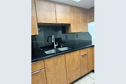 7205 W 3rd Ave, Hialeah, FL 33014 - Photo 3