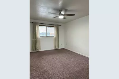 7205 W 3rd Ave, Hialeah, FL 33014 - Photo 13