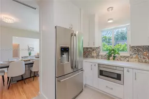 920 Alava Ave, Coral Gables, FL 33146 - Photo 15