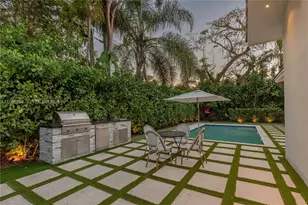 920 Alava Ave, Coral Gables, FL 33146 - Photo 41