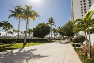 2655 Collins Ave, Miami Beach, FL 33140 - Photo 13