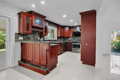 21800 SW 97th Ct, Cutler Bay, FL 33190 - Photo 37