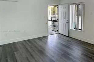 852 SW 1st St, Miami, FL 33130 - Photo 5