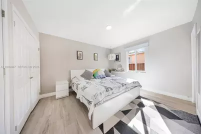 907 N Park Rd, Hollywood, FL 33021 - Photo 17