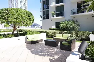 1050 Brickell Ave, Miami, FL 33131 - Photo 11