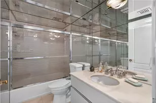 5757 Collins Ave, Miami Beach, FL 33140 - Photo 29