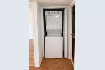 5821 Washington St #32, Hollywood, FL 33023 - Photo 7