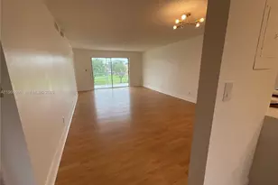 9481 Sunrise Lakes Blvd, Sunrise, FL 33322 - Photo 3