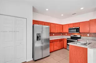 9334 W 33 Way, Hialeah, FL 33018 - Photo 3