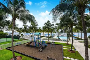 2101 Brickell Ave, Miami, FL 33129 - Photo 21