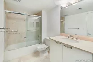 2101 Brickell Ave, Miami, FL 33129 - Photo 15