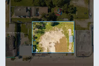 7618 NE 2nd Ave, Miami, FL 33138 - Photo 3