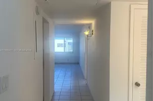 2300 Park Ln, Hollywood, FL 33021 - Photo 7