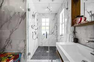 11304 NW 66th St, Doral, FL 33178 - Photo 29