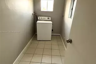 1205 NW 7th Ave, Florida City, FL 33034 - Photo 11