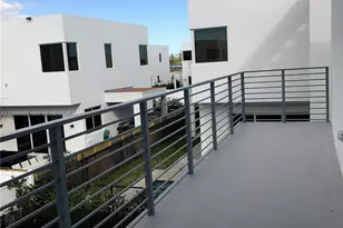 10055 NW 75th St, Doral, FL 33178 - Photo 23