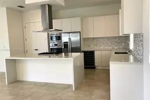 10055 NW 75th St, Doral, FL 33178 - Photo 7