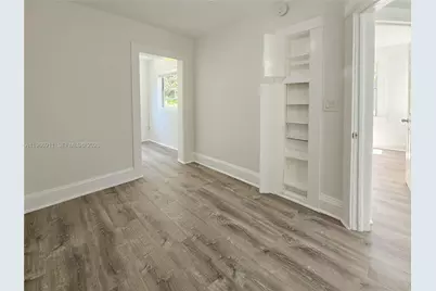 2007 SW 10th St #3, Miami, FL 33135 - Photo 15