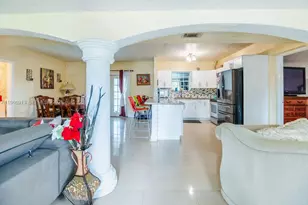 6101 Flagler St, Hollywood, FL 33023 - Photo 7