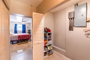 6101 Flagler St, Hollywood, FL 33023 - Photo 17