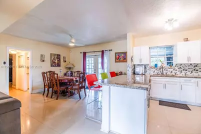 6101 Flagler St, Hollywood, FL 33023 - Photo 11