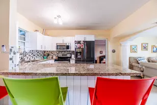 6101 Flagler St, Hollywood, FL 33023 - Photo 13