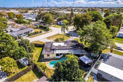 6101 Flagler St, Hollywood, FL 33023 - Photo 25