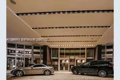 60 SW 13th St #3404, Miami, FL 33130 - Photo 11