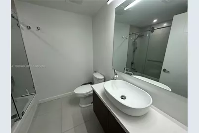 1010 SW 2nd Ave #1208, Miami, FL 33130 - Photo 13