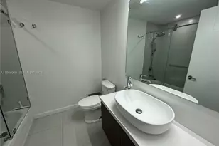 1010 SW 2nd Ave, Miami, FL 33130 - Photo 13