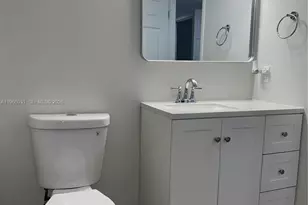 3183 Coral Lake Dr, Coral Springs, FL 33065 - Photo 9