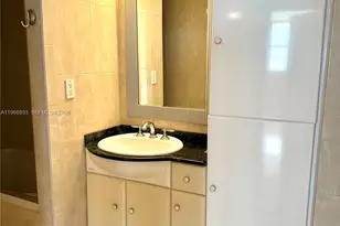 210 174th St, Sunny Isles Beach, FL 33160 - Photo 27