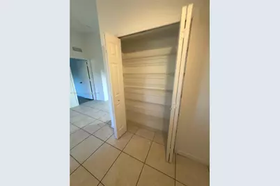 930 NE 34th Ave #201, Homestead, FL 33033 - Photo 7