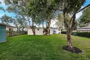 14324 Garden Dr, Miami, FL 33168 - Photo 29