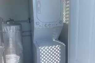 4791 W 3rd Ave, Hialeah, FL 33012 - Photo 15