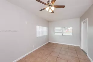3010 NW 187th St, Miami Gardens, FL 33056 - Photo 9