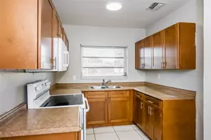 3010 NW 187th St, Miami Gardens, FL 33056 - Photo 7