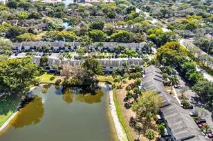 3437 S Carambola Cir S, Coconut Creek, FL 33066 - Photo 31