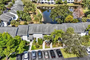 3437 S Carambola Cir S, Coconut Creek, FL 33066 - Photo 29