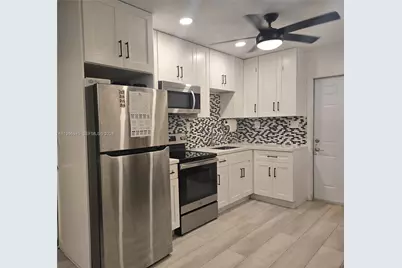 2891 NW 14th St #2, Fort Lauderdale, FL 33311 - Photo 1
