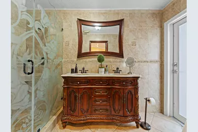 15715 SW 76th Ter, Miami, FL 33193 - Photo 23
