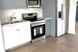 8521 NW 57th Ct, Tamarac, FL 33321 - Photo 7