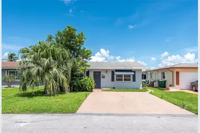 8521 NW 57th Ct, Tamarac, FL 33321 - Photo 13