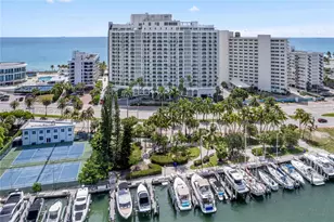 5401 Collins Ave, Miami Beach, FL 33140 - Photo 15