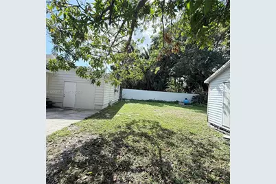 12680 NE 3rd Ave #12680, North Miami, FL 33161 - Photo 3