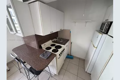 301 86th St #303-1, Miami Beach, FL 33141 - Photo 5